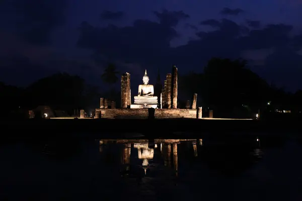 アジア タイ スコタイ 寺院 スプーパ — ストック写真