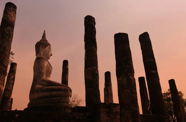 Ásia Tailândia Sukhothai templo stupa — Fotografia de Stock