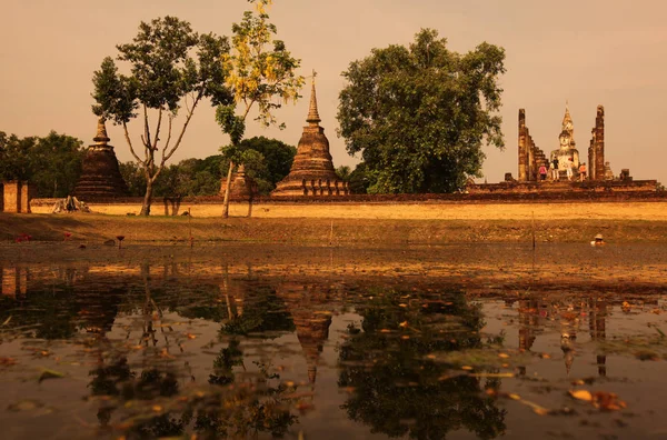 Asya Tayland Sukhothai Wat Mahathat Buddha — Stok fotoğraf