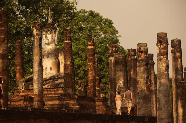 Азия Таиланд Сухотай Храм Ступа — стоковое фото