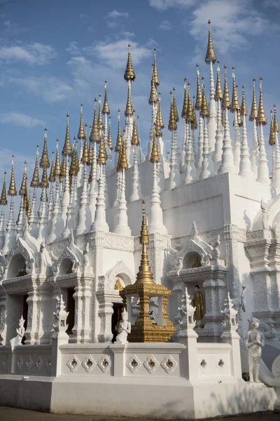Tailândia Phrae Wat Pong Sunan Temple — Fotografia de Stock