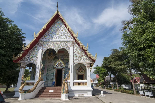 Thailand Phrae wat ma ha Pho tempel — Stockfoto