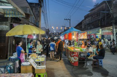 Tayland Phrae Nightmarket