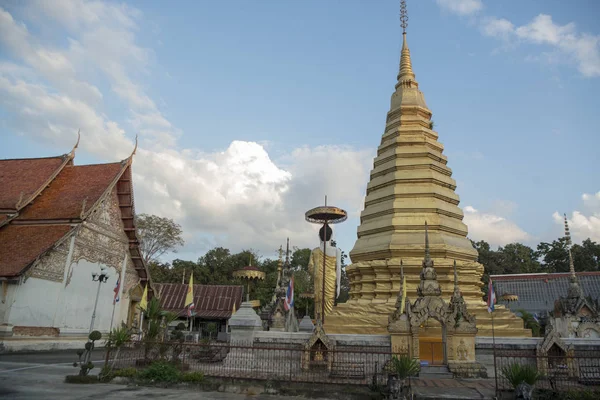 Thaiföld Phrae Wat Phra hogy Chom Chaeng — Stock Fotó