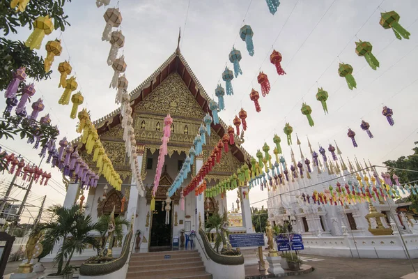 Thailand phrae wat pong sunan tempel — Stockfoto