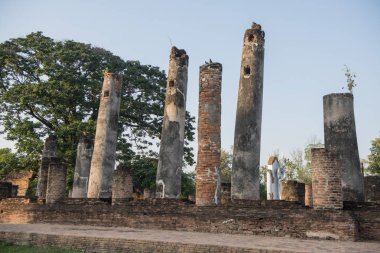 Tayland Phitsanulok Chandra Sarayı Harabeleri