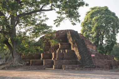 Tayland Phitsanulok Chandra Sarayı Harabeleri