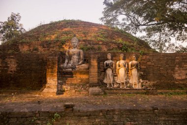 Tayland Phitsanulok Chandra Sarayı Harabeleri
