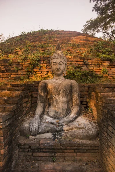 Thailand Phitsanulok Chandra Palace ruiner — Stockfoto