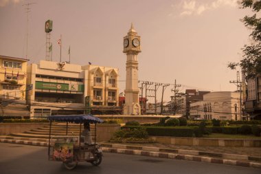 Tayland Phitsanulok Şehir Saat Kulesi