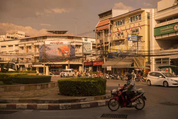 Tayland Phitsanulok Şehir Yolu 