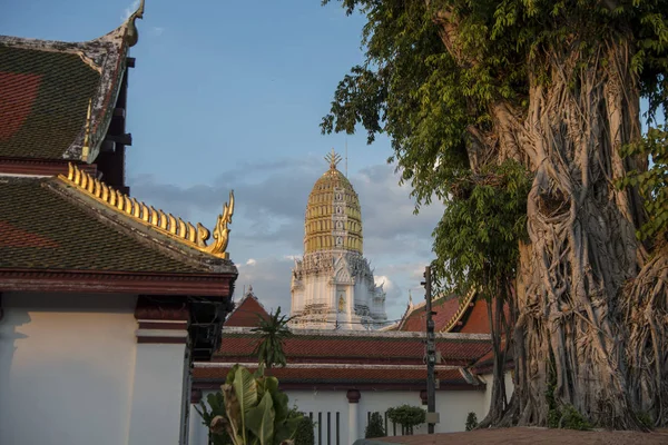 Tayland Phitsanulok Wat Ratana Mahathat