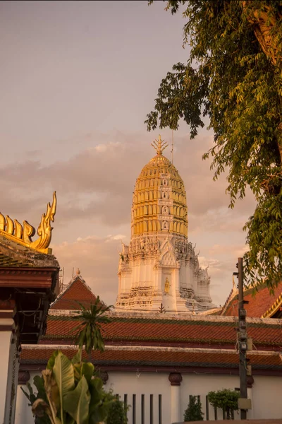 Tayland Phitsanulok Wat Ratana Mahathat