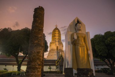 Tayland Phitsanulok Wat Ratana Mahathat
