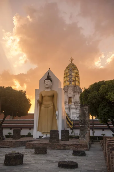 THAILAND PHITSANULOK WAT RATANA MAHATHAT — Stock Photo, Image