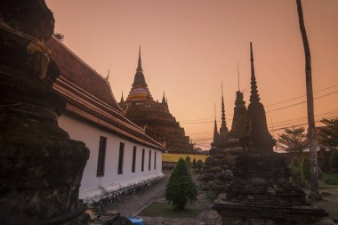 Tayland Phitsanulok Wat Racha Burana Tapınağı