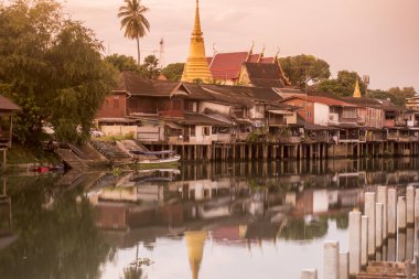 Tayland Chanthaburi Waterfront Wat Bot