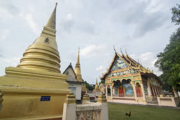 THAILANDIA CHANTHABURI WATERFRONT WAT BOT — Foto Stock