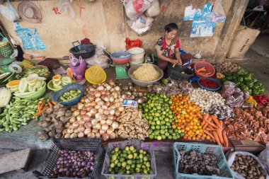 Kamboçya Battambang Pazar Psar Thmei