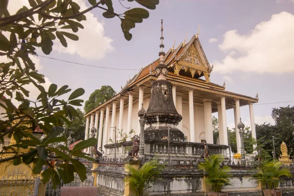 Камбоджа Баттамбанг Ват Бо Виль храм — стоковое фото