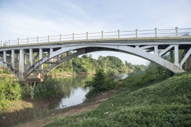 Kamboçya Battambang Eski Köprüsü