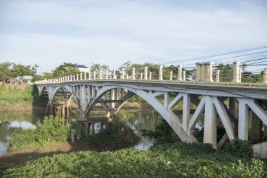 Kamboçya Battambang Eski Köprüsü