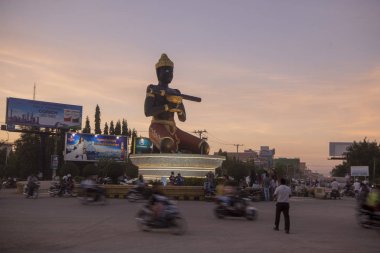 Kamboçya Battambang Ta Dambong Heykeli