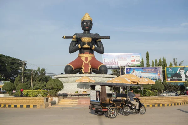 Estátua de Camboja Battambang ta Dambong — Fotografia de Stock