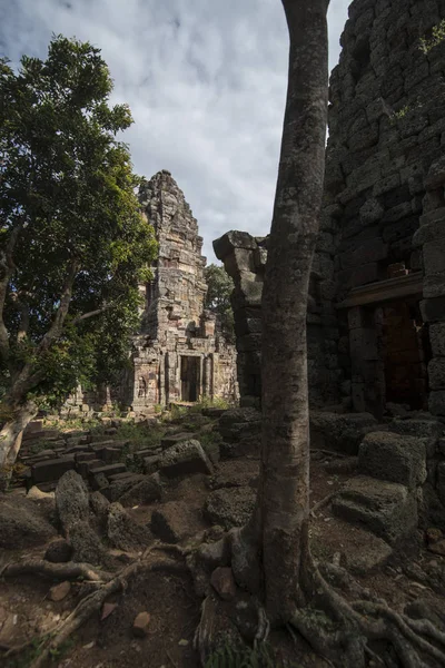 Kambodža Battambang Wat Banan chrám — Stock fotografie