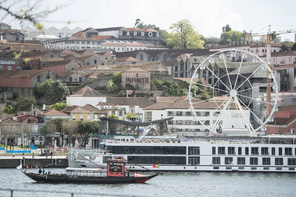 EUROPA PORTOGALLO PORTO FERRIS WHEEL — Foto Stock