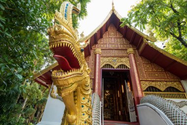 Kuzey Tayland 'daki Chiang Rai şehrindeki Wat Phra Kaew Tapınağı. Tayland, Chiang Rai, Kasım 2019