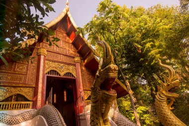 Kuzey Tayland 'daki Chiang Rai şehrindeki Wat Phra Kaew Tapınağı. Tayland, Chiang Rai, Kasım 2019