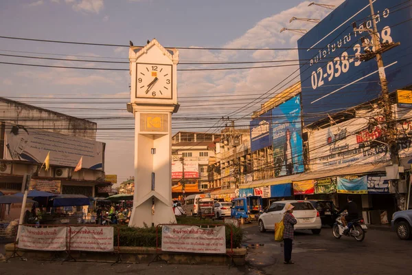 Der Alte Uhrturm Zentralen Markt Der Stadt Chiang Rai Nordthailand — Stockfoto