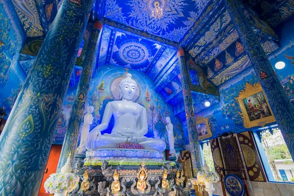 Estatua Buda Templo Azul Wat Rong Suea Ten Ciudad Chiang — Foto de Stock