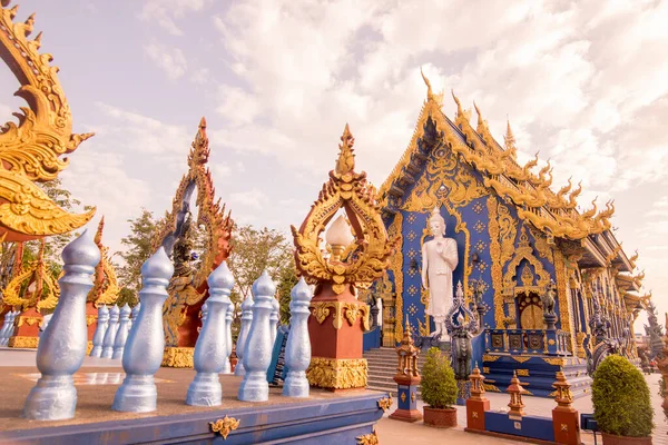Kuzey Tayland Daki Chiang Rai Şehrindeki Mavi Tapınak Veya Wat — Stok fotoğraf