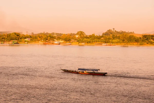 Naplemente Mekong Folyónál Chiang Saen Városában Chiang Rai Város Északi — Stock Fotó