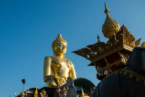 Obří Buddha Dragon Boat Temple Řeky Mekong Městě Sop Ruak — Stock fotografie