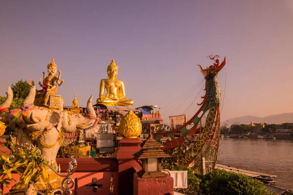 Giant Buddha Dragon Boat Temple Mekong River Town Sop Ruak — Stock Photo, Image