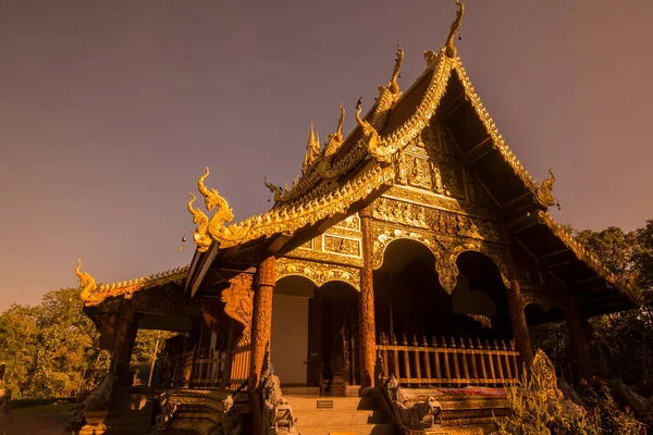 Salón Uposatha Cerca Wat Phra Borommathat Cerca Del Templo Wat — Foto de Stock