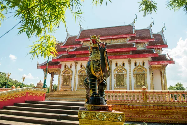 Wat Klang Suan Dok Mai Ciudad Tak Provincia Tak Tailandia —  Fotos de Stock