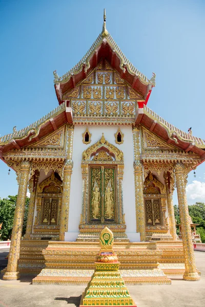 Wat Klang Suan Dok Mai Thaiföldi Tak Tartományban Található Tak — Stock Fotó