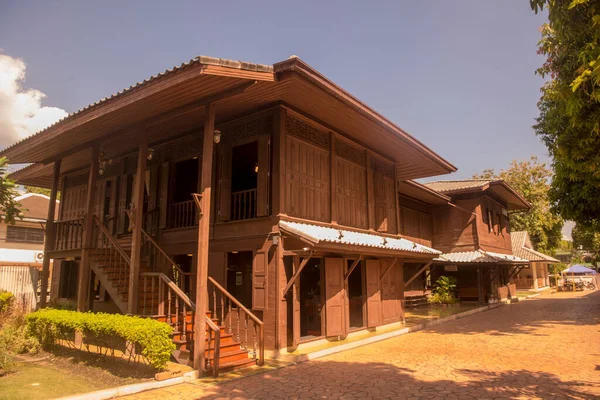 Una Antigua Casa Madera Callejón Trog Bann Chin Casco Antiguo —  Fotos de Stock