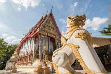 Tahiland 'ın Tak iline bağlı Mae Sot kasabası yakınlarındaki Wat Aranyakhet. Tayland, Mae Sot, Kasım 2019 