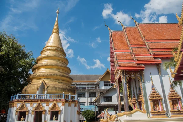 Wat Aranyakhet Nær Byen Mae Sot Provinsen Tak Tahiland Thailand - Stock-foto