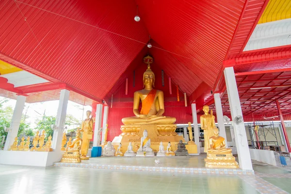 Wat Manee Pai Мбаппе Около Города Провинции Провинции Фелланд Таиланд — стоковое фото
