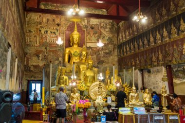 Wat Mahathat Worawihan Tayland 'ın Phetchaburi eyaletinde yer almaktadır. Tayland, Phetburi, Kasım 2019