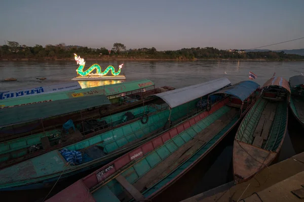 Smok Naga Przystani Łodzi Rzece Mekong Mieście Chiang Khong Prowincji — Zdjęcie stockowe