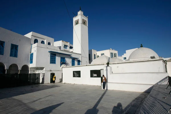 2009年3月在突尼斯北部突尼斯市附近的Sidi Bou Said古城的Sidi Bou Said清真寺 突尼斯 Sidi Bou Said — 图库照片