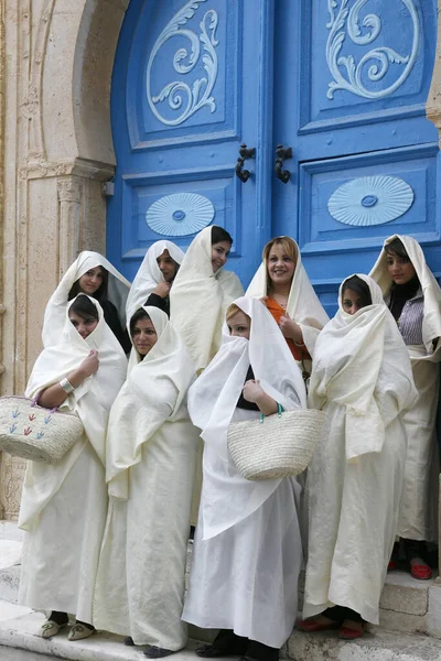 Tunisian Muslim Women Traditional Tunisia Clothes Old Town Sidi Bou — Stock Photo, Image