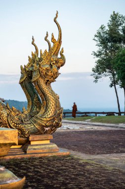 Wat Sirindhorn Wararam Phu Prao Tapınağı Tayland 'ın Ubon Ratchathani ilindeki Khong Chiam kasabası yakınlarında. Tayland, Ubon Ratchathani, Kasım 29, 2023